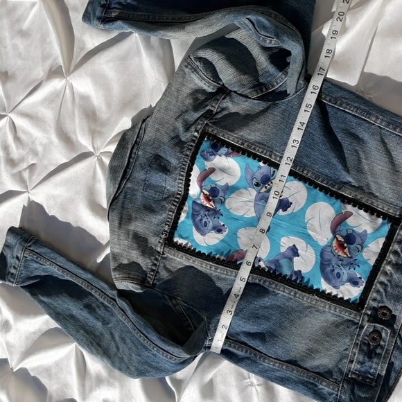 Levis XS Stitch Customized Distressed Jean Denim Jacket - Picture 5 of 17